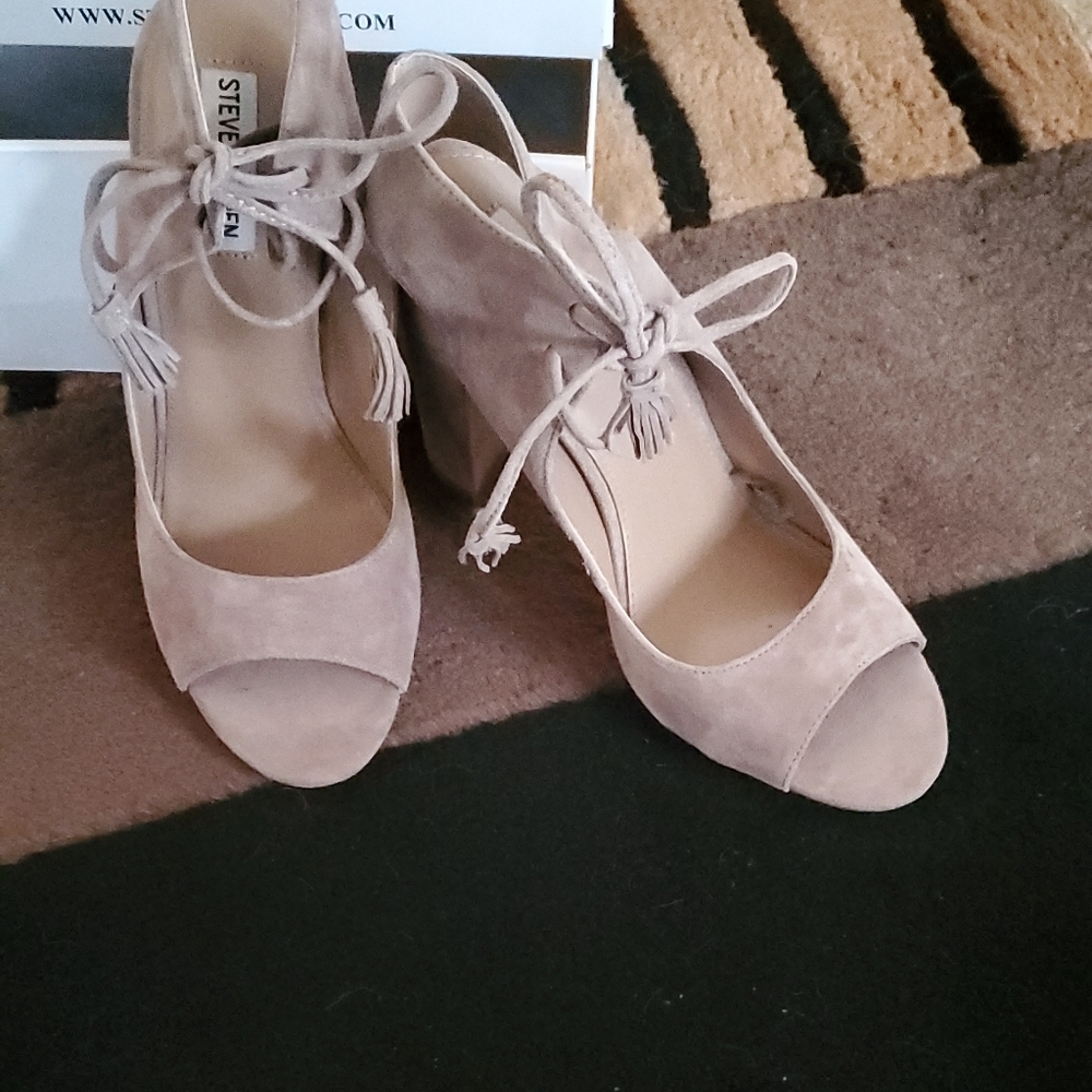Steve Madden shoes